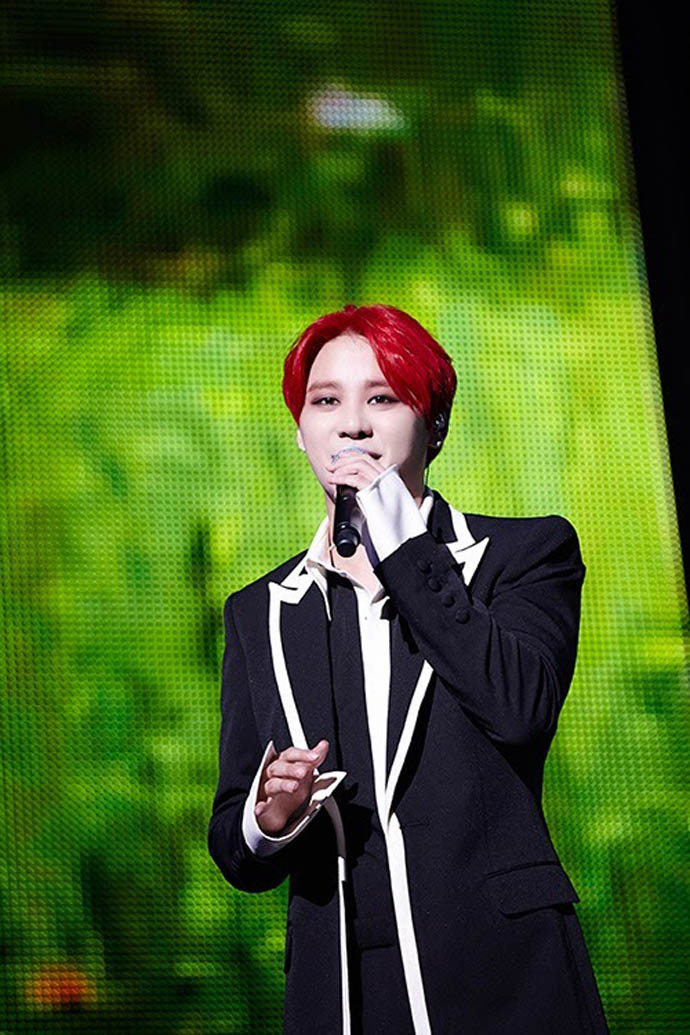 (c) C-Jes Ent
