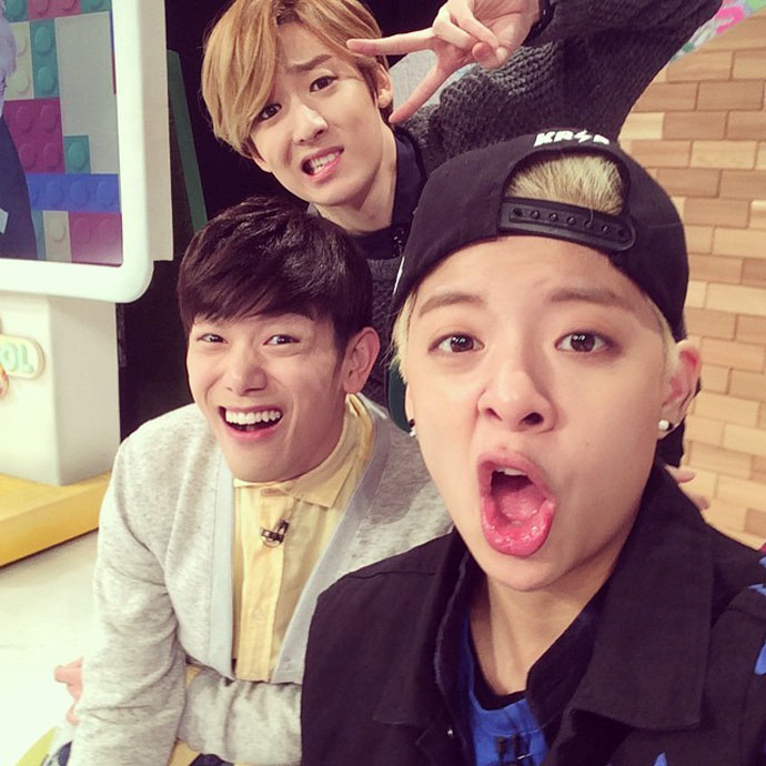 @ajol_llama
